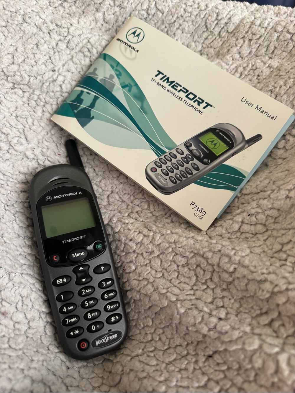 Motorola Timeport Mobile Phone in Black and Green